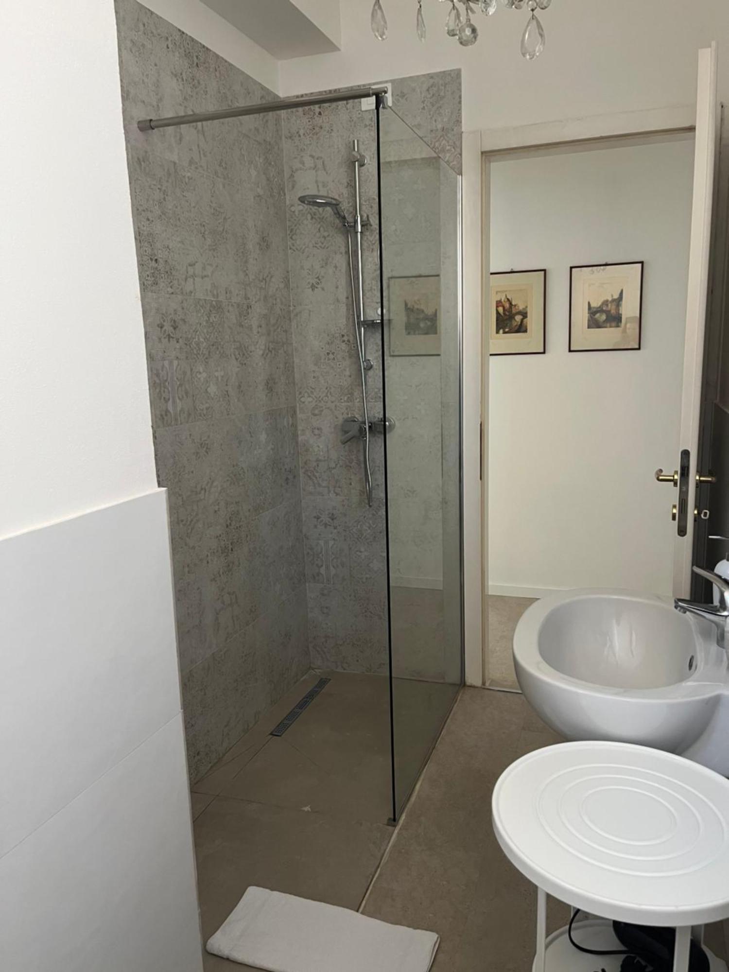 Bed and Breakfast Fleur Blanche Verona Esterno foto